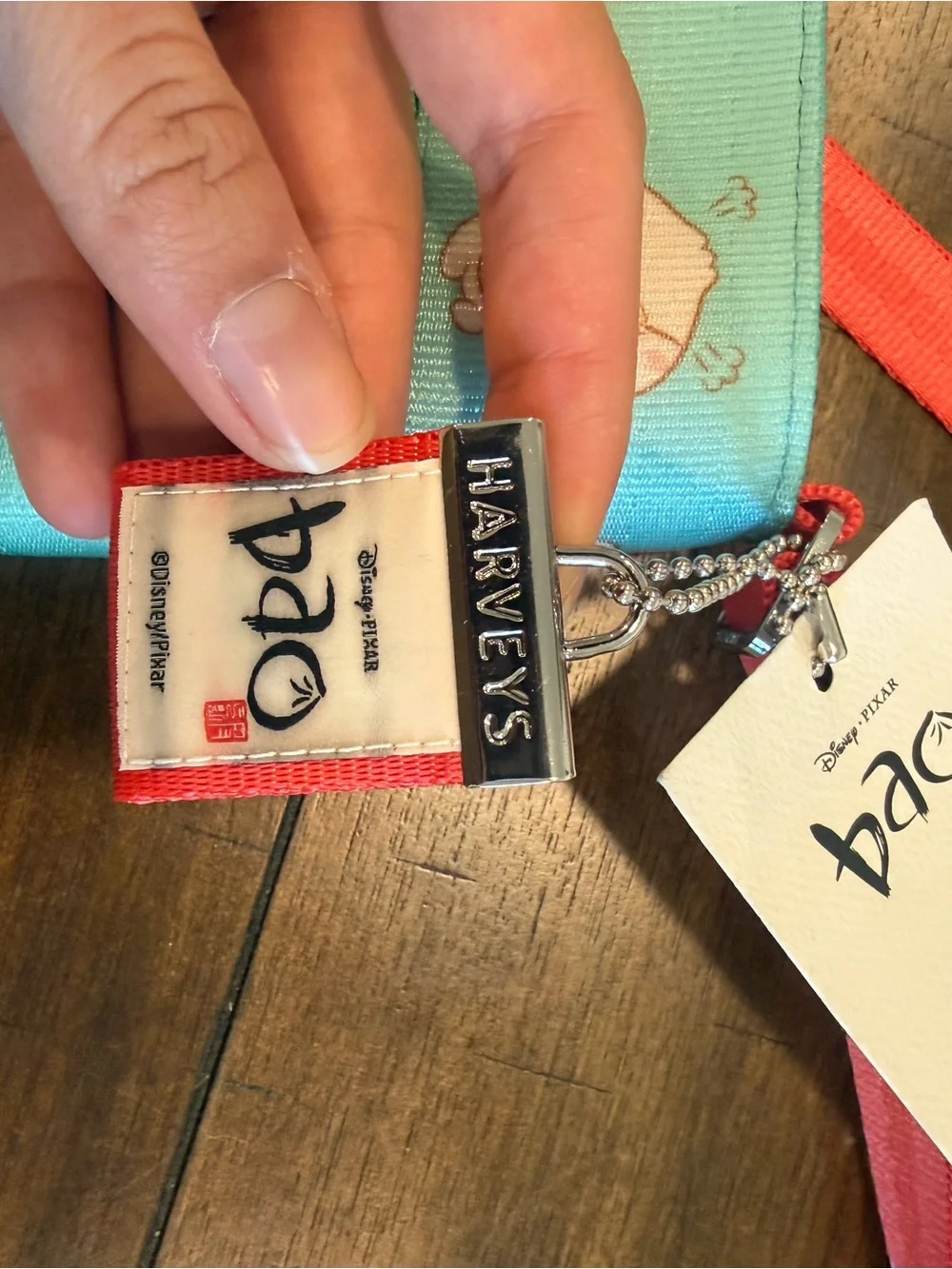 Harvey’s Pixar Bao Streamline Crossbody